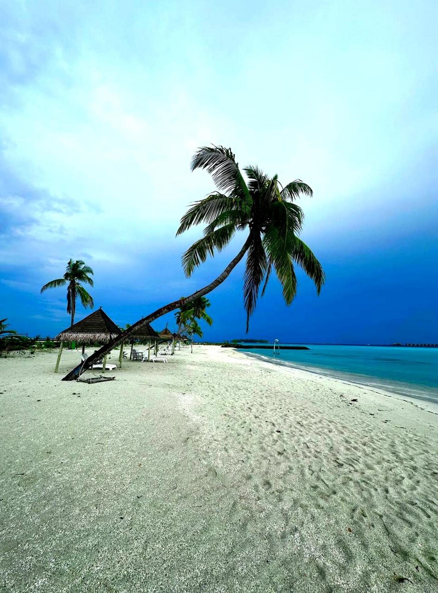 Wind Breeze Sunset View Inn Гурайдо Экстерьер фото