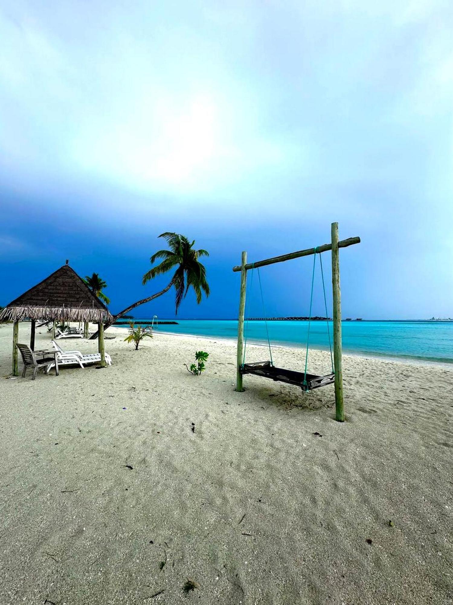 Wind Breeze Sunset View Inn Гурайдо Экстерьер фото