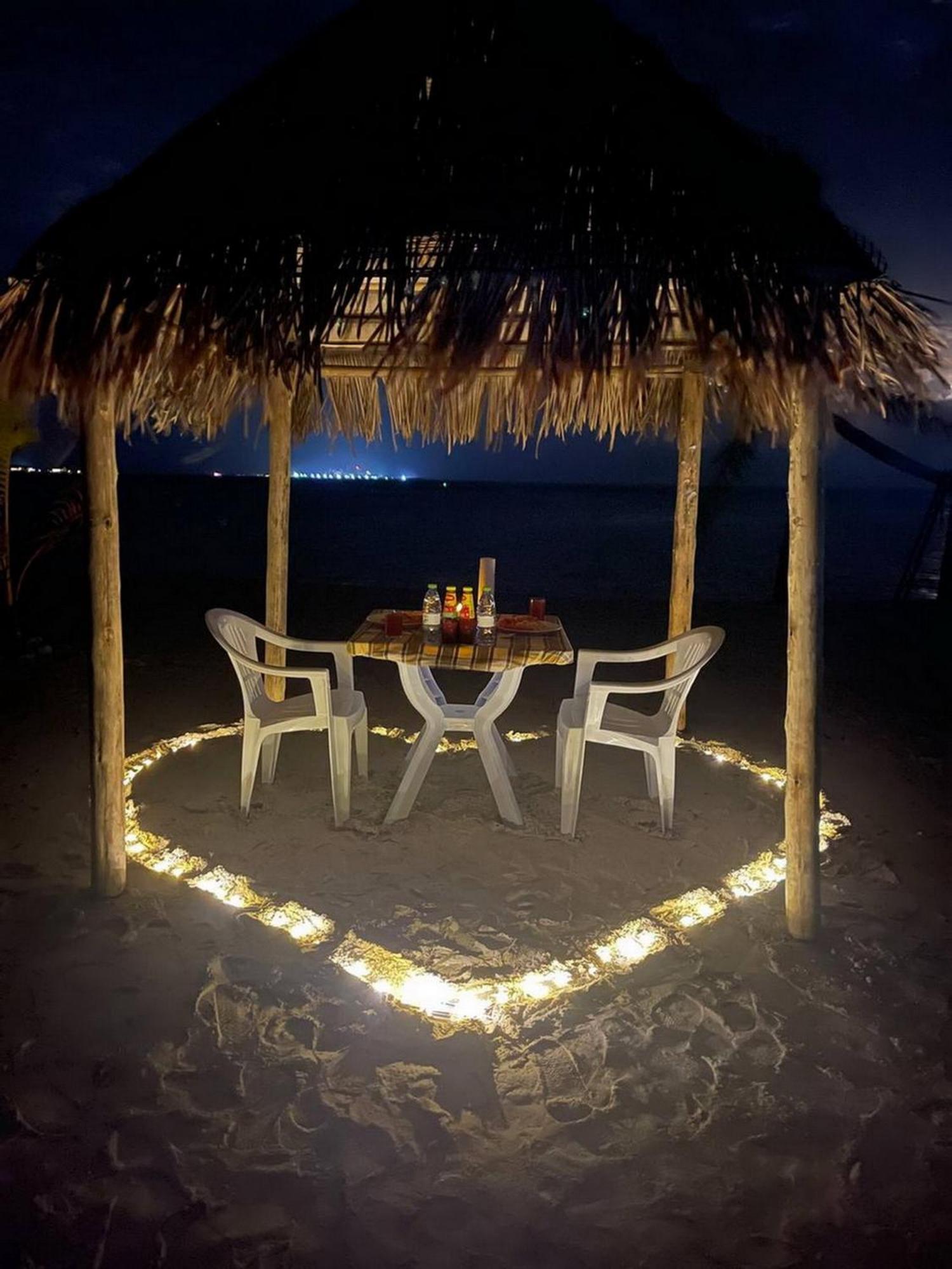 Wind Breeze Sunset View Inn Гурайдо Экстерьер фото